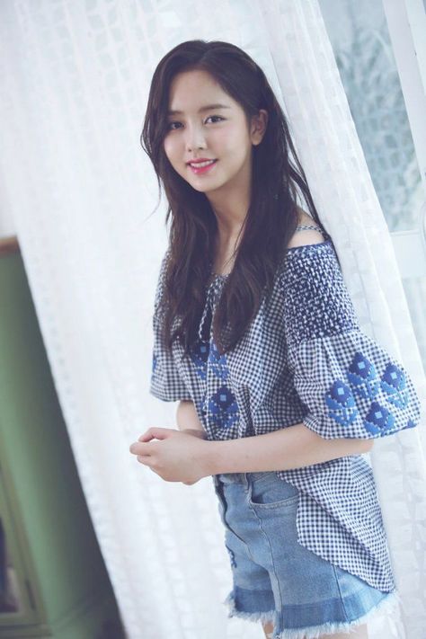 美丽女邻居3